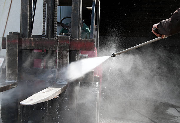 Best Heavy Equipment Washing  in Keene, NH
